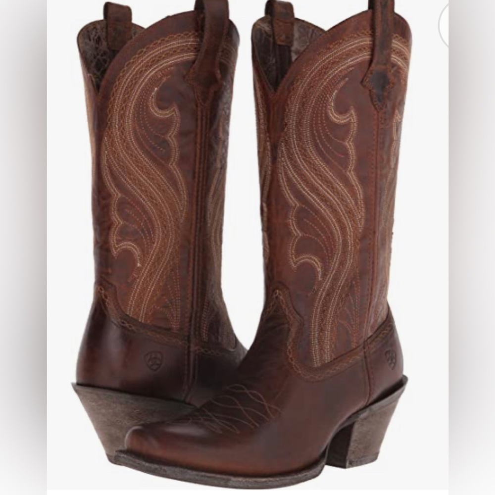 Ariat Lively Western Boots. Size 8.5